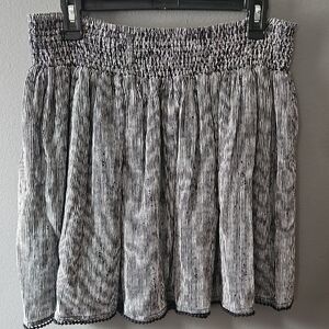 Old Navy Black and White Mini Skirt